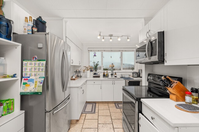 20 Sea Ave, Unit SI ID1382485P in Burnaby, BC - Building Photo - Building Photo