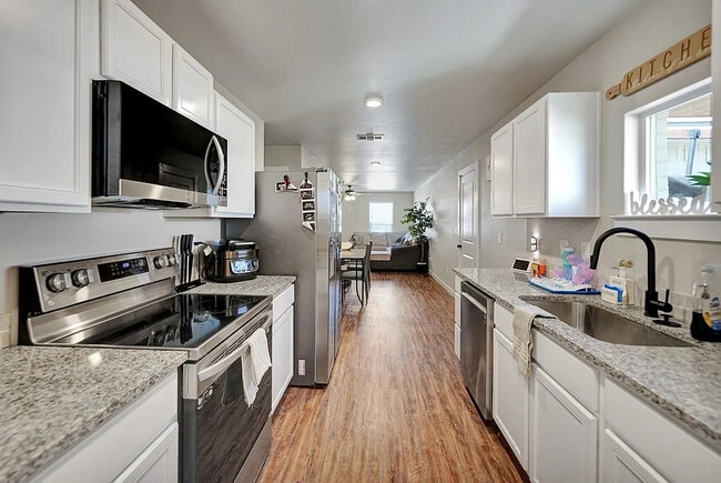 1212 Hogback Way in Midland, TX - Building Photo - Building Photo