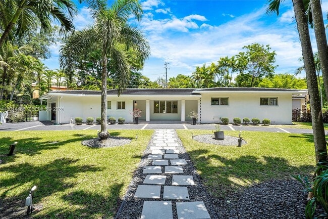 property at 711 Sunset Dr