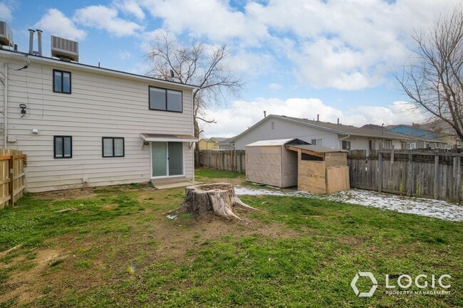 2344 S 1440 W in West Valley City, UT - Building Photo - Building Photo