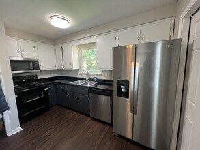 567 Jacquie Dr in Clarksville, TN - Building Photo - Building Photo