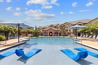 Portico at Friars Creek in Temple, TX - Building Photo - Building Photo