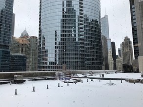 512 N McClurg Ct, Unit 3401 in Chicago, IL - Building Photo - Building Photo