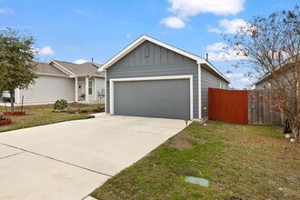 7116 Spirit Hill Rd in Austin, TX - Building Photo - Building Photo