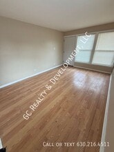 9258 S Merrill Ave in Chicago, IL - Building Photo - Building Photo