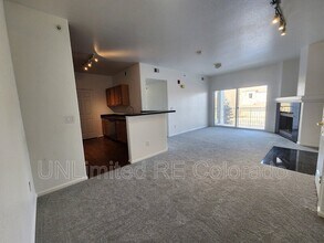 15700 E Jamison Dr in Englewood, CO - Building Photo - Building Photo
