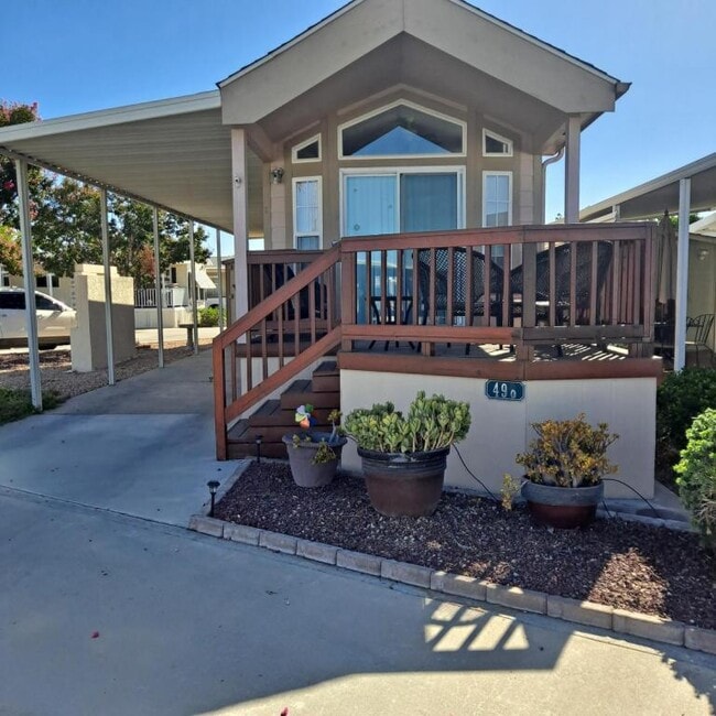 1295 S Cawston Ave in Hemet, CA - Building Photo - Building Photo