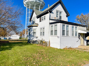 363-365 E Hickory St in Kankakee, IL - Building Photo - Building Photo