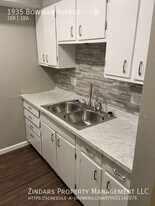 1935 N Bowman Ave in Danville, IL - Building Photo