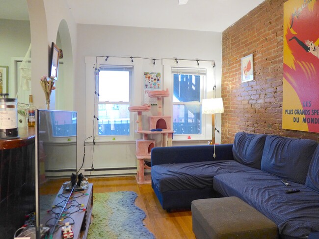29 Bynner St