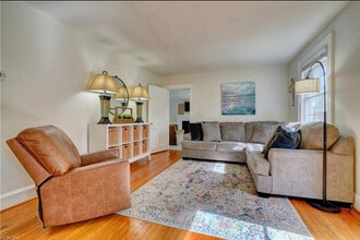 8578 Circle Dr in Norfolk, VA - Building Photo - Building Photo