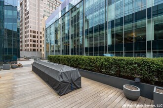 1 Franklin St, Unit 2507 in Boston, MA - Building Photo - Building Photo