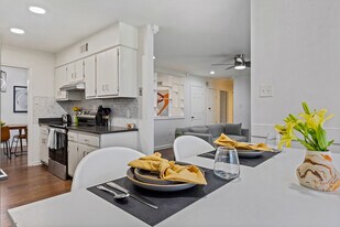 6864 Aspenhill Dr in Bartlett, TN - Building Photo