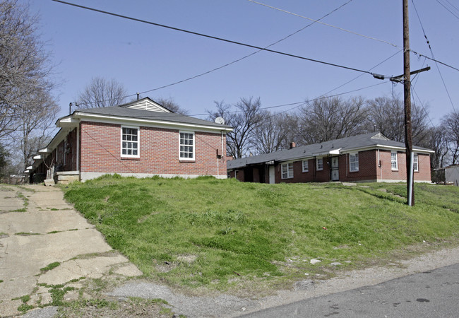 Heiskell Place Apartments in Memphis, TN - Building Photo - Building Photo