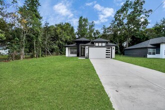 519 Lovers Ln in Dayton, TX - Building Photo - Building Photo