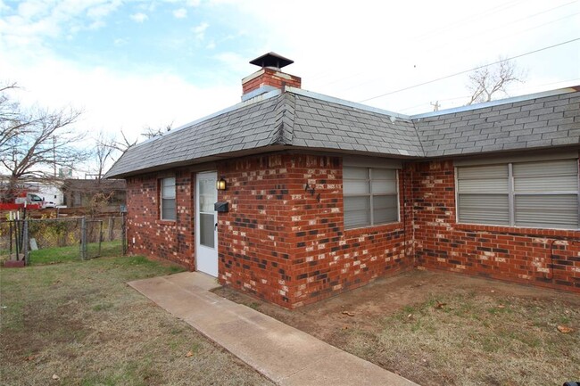property at 114 NE 12th St