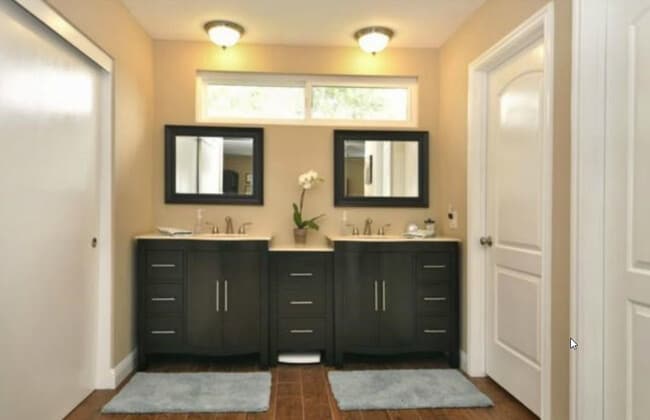 property at 2374 San Joaquin Ct