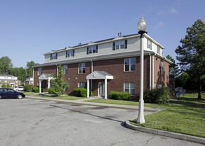 Parkway Commons Apartments