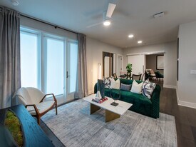 Ellison Heights in Houston, TX - Building Photo