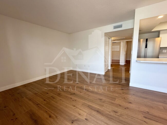 18202 N Cave Creek Rd in Phoenix, AZ - Building Photo - Building Photo