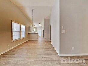 10333 Hugue Way in Charlotte, NC - Building Photo - Building Photo