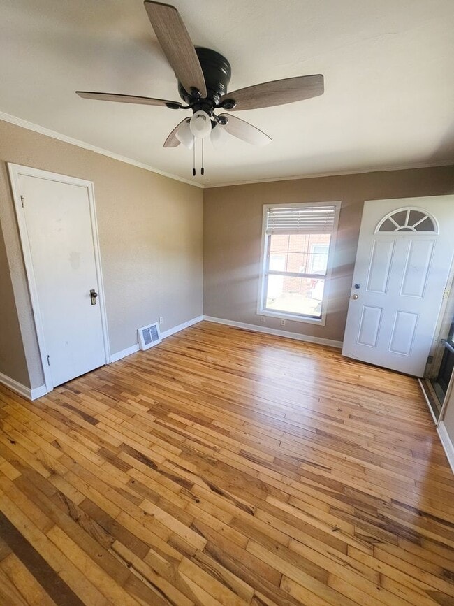 property at 5824 Grand Ave