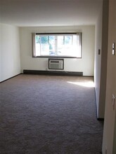 COUNTRY GLEN in Waunakee, WI - Building Photo - Building Photo