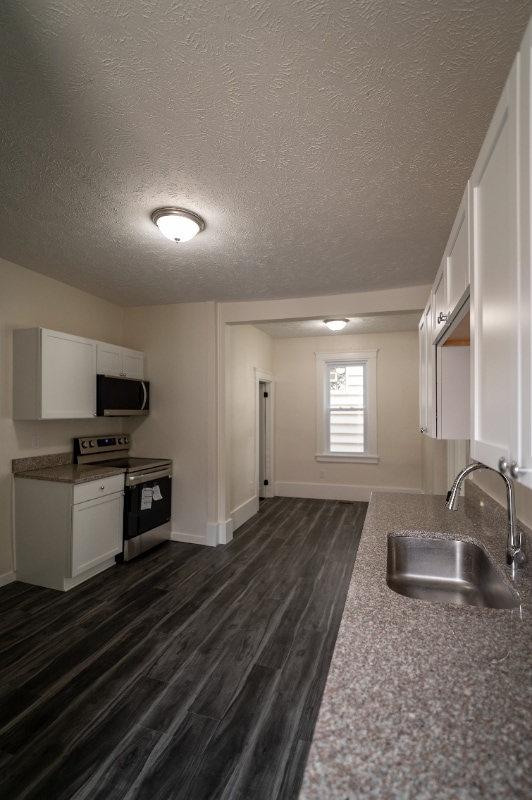 property at 1277 W 67th St