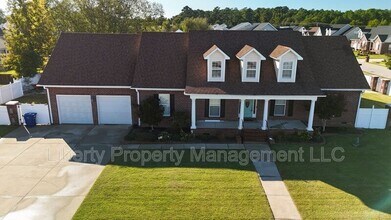 2794 Arbor Grove Ct in Fayetteville, NC - Building Photo - Building Photo