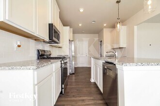 304 Ashborne Ln in Simpsonville, SC - Building Photo - Building Photo