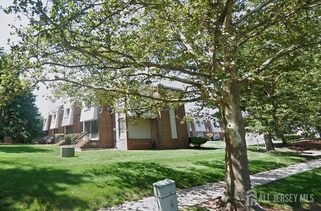 property at 595 Auten Rd