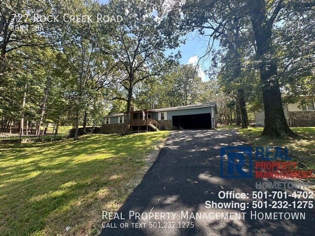 727 Rock Creek Rd in Hot Springs, AR - Foto de edificio - Building Photo