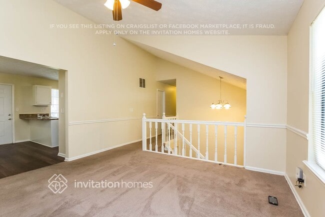 6106 Yoni Dr, Unit 310 in Douglasville, GA - Building Photo - Building Photo