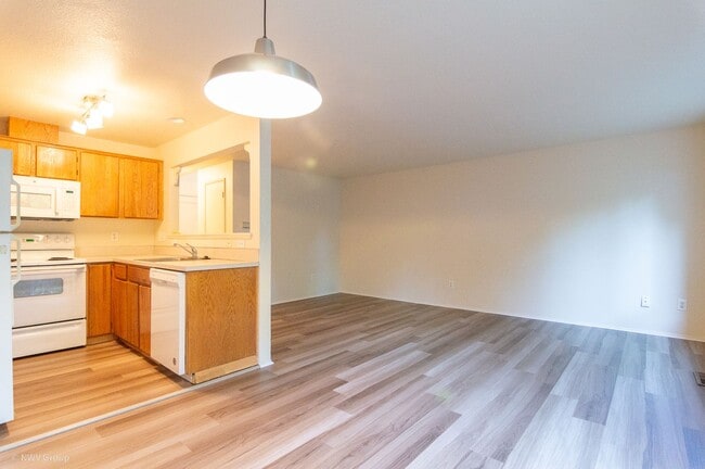 12709 SE Lydia Ct in Portland, OR - Building Photo - Building Photo