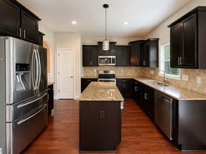 144 Tun Tavern Dr in Cameron, NC - Building Photo - Building Photo