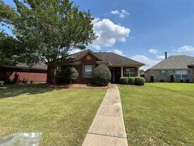 8979 Stoneridge Pl in Montgomery, AL - Building Photo