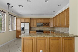 2900 NW 125th Ave in Sunrise, FL - Building Photo - Building Photo