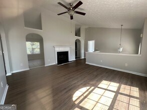 10650 Daisy Cove in Hampton, GA - Building Photo - Building Photo