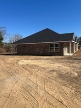 1806 Teston Ln in Vidalia, GA - Building Photo - Building Photo