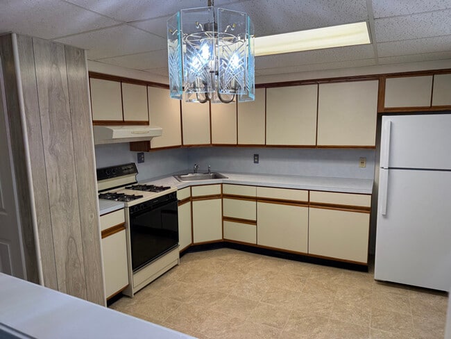 property at 524 3rd Ave