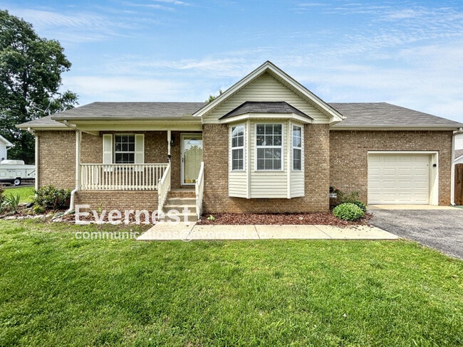 property at 902 Wildrose Ct