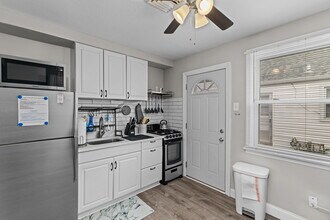 6620 Wise Ave in St. Louis, MO - Building Photo - Building Photo