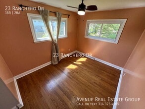 23 Ranchero Dr in St. Charles, MO - Building Photo - Building Photo