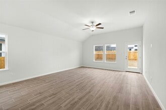 329 Bright Star Ln in Andice, TX - Building Photo - Building Photo