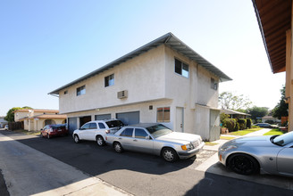 602 Cypress St in Orange, CA - Building Photo - Building Photo