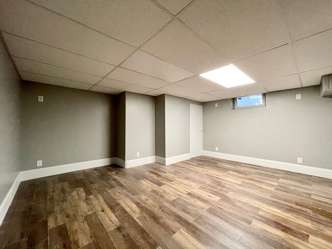 7600 Grand Ave S in Minneapolis, MN - Building Photo - Building Photo