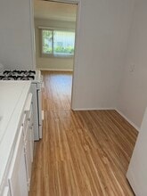 834 10th St, Unit 2 in Santa Monica, CA - Foto de edificio - Building Photo