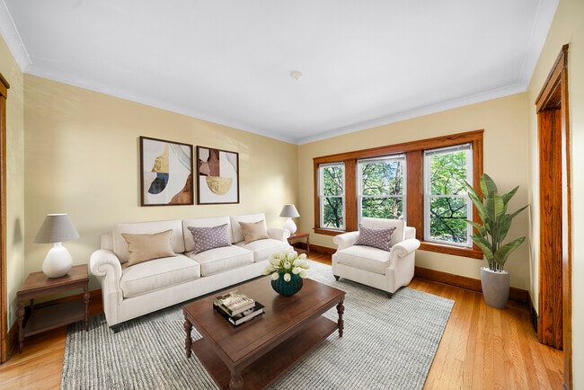 5344 N Ashland Ave, Unit 2