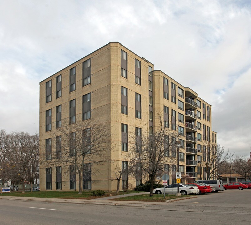 Oshawa Creek Cooperative Homes Inc in Oshawa, ON - Building Photo