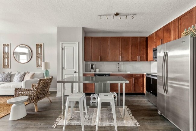 Citrus Village in Tampa, FL - Building Photo - Building Photo